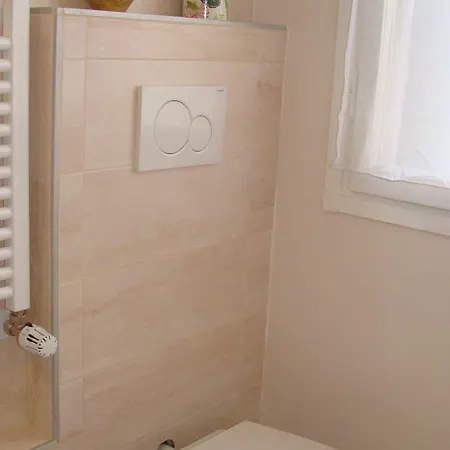 La Finestra Sulla Fiera Panzió Bologna